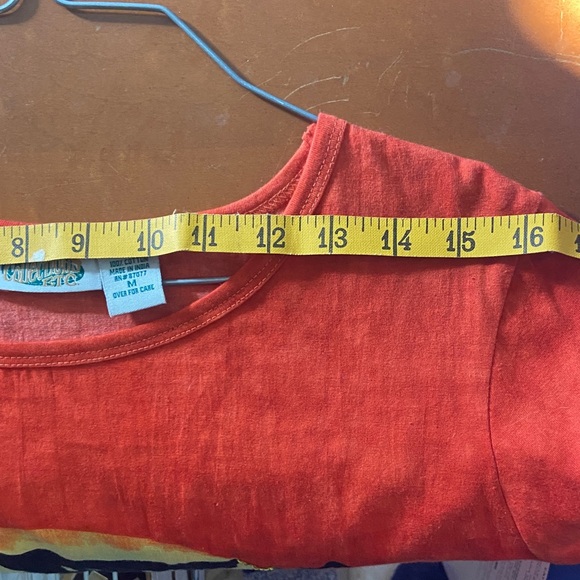 🐈‍⬛Med. Black Cat Sequined Novelty T. 100% cotton❤️ Pit-to-Pit=20.25 inches - Picture 7 of 7